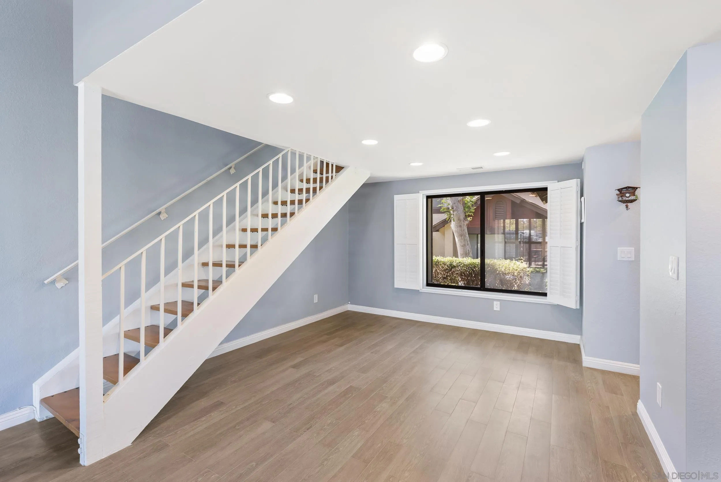 8373 Summerdale Rd Unit #b