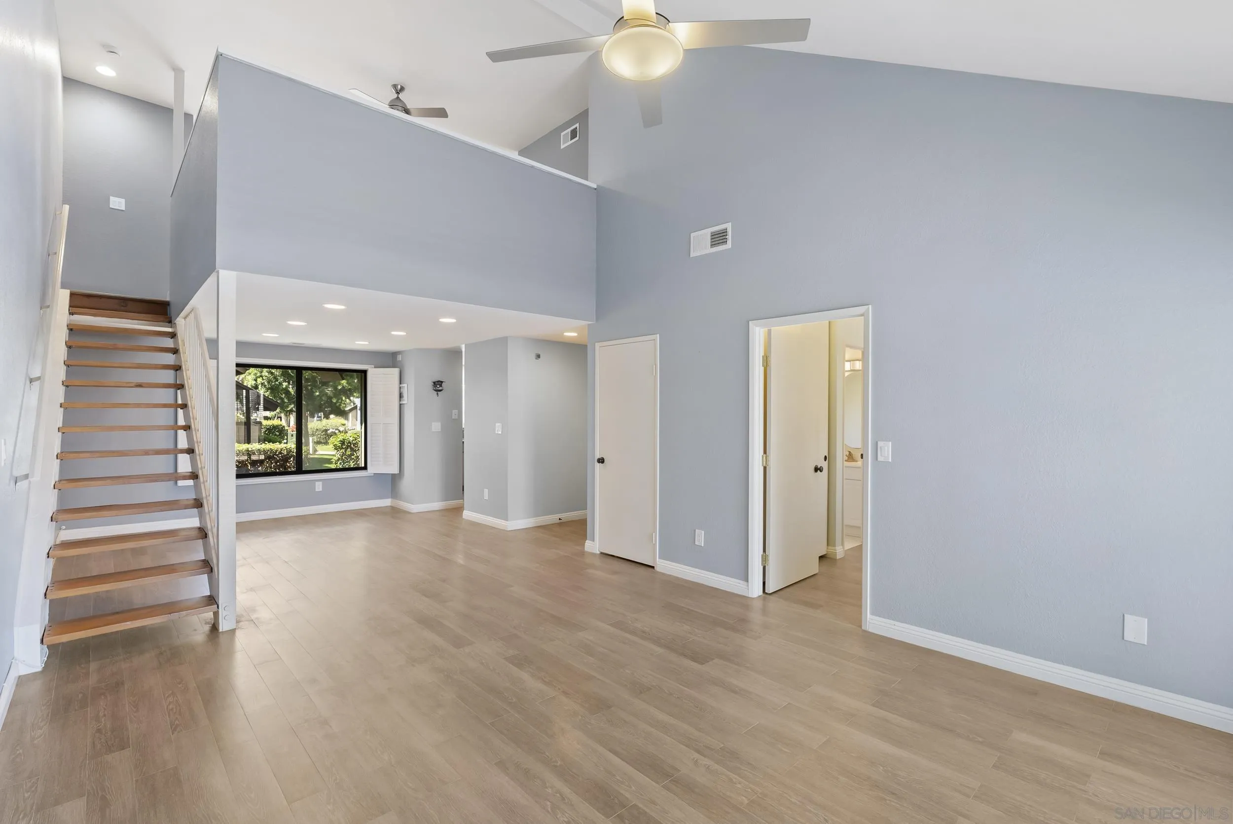 8373 Summerdale Rd Unit #b
