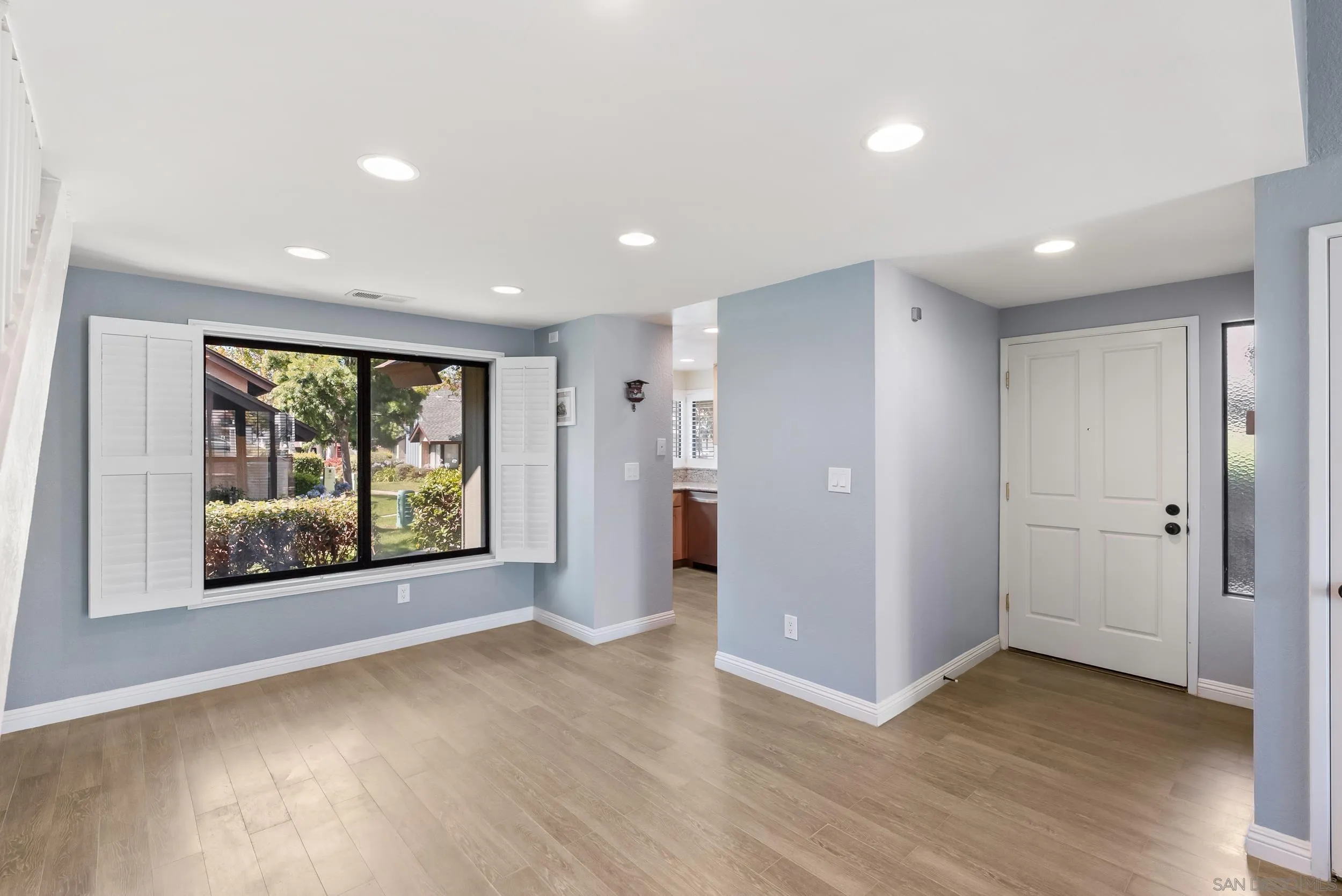 8373 Summerdale Rd Unit #b