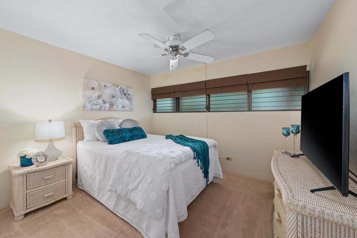75-5681 KUAKINI HWY