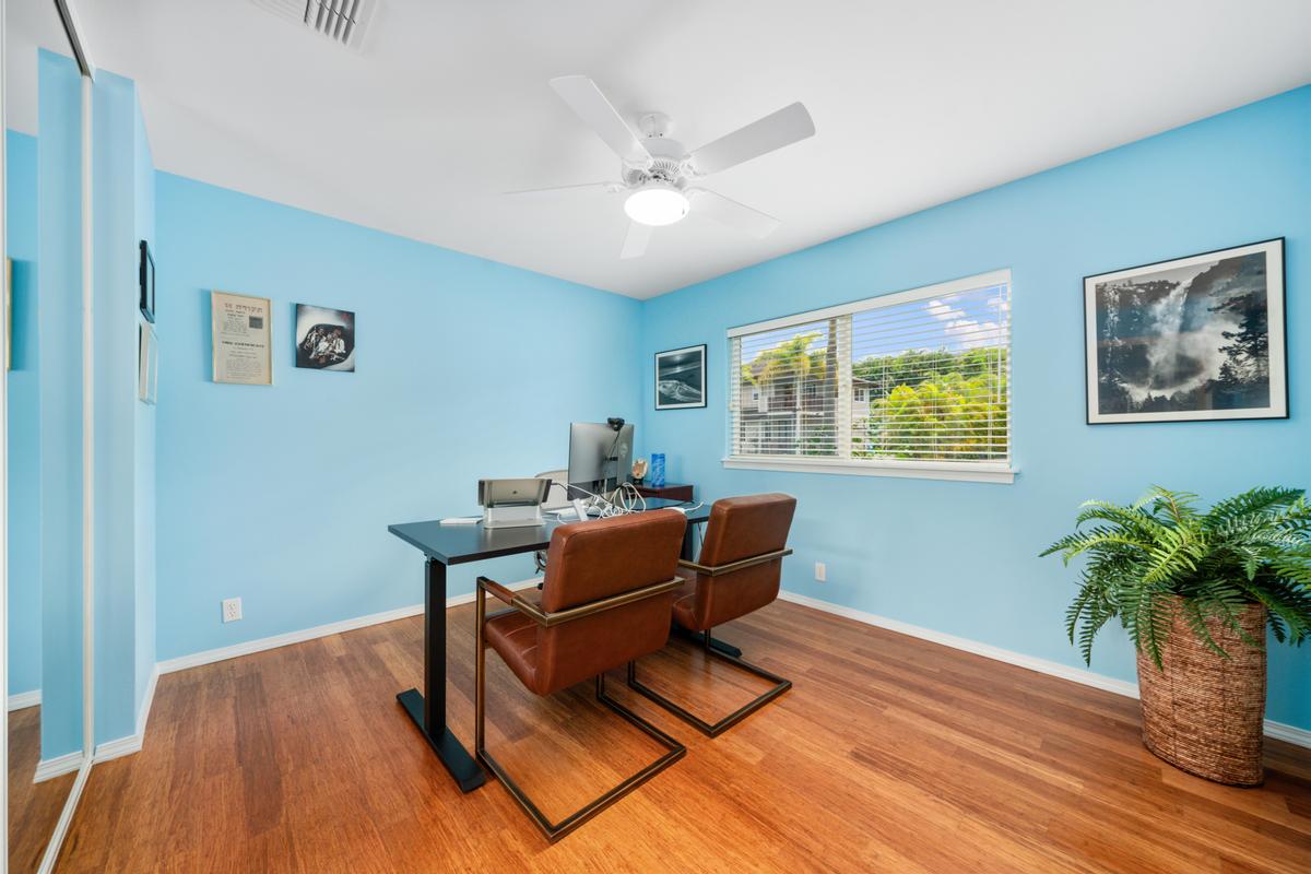 75-650 MEA LANAKILA ST