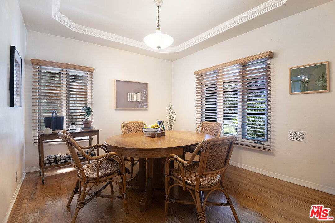 1726 S Sherbourne Dr