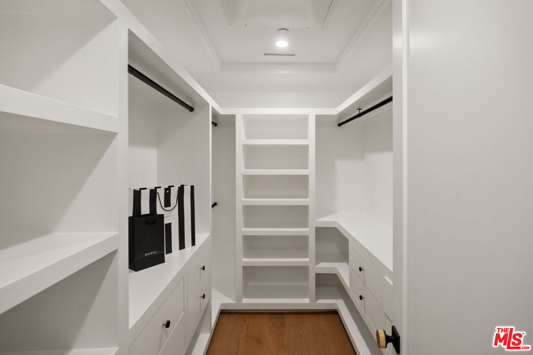 1823 S Shenandoah St