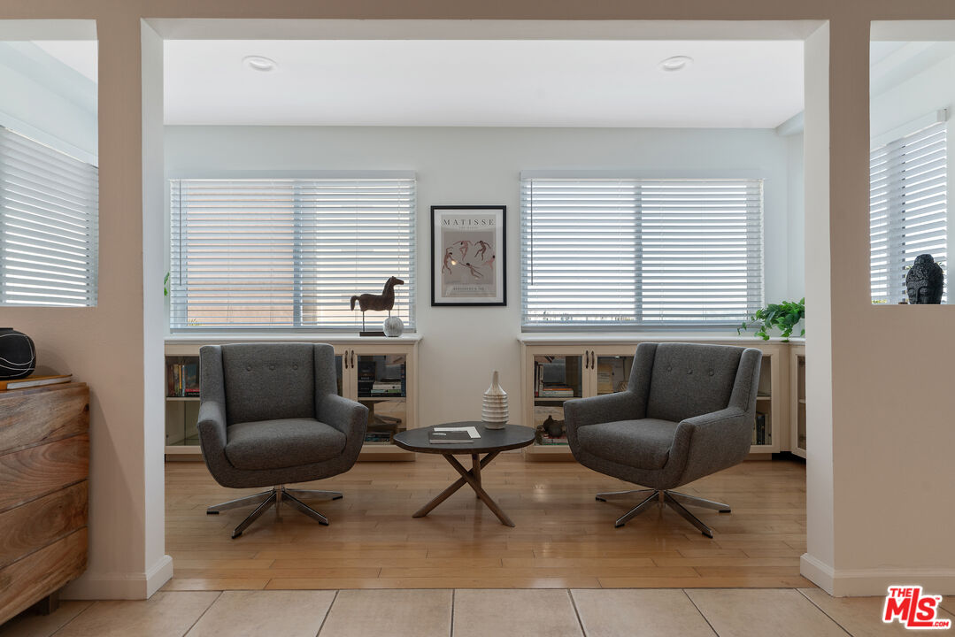 4350 Via Dolce Unit: 211