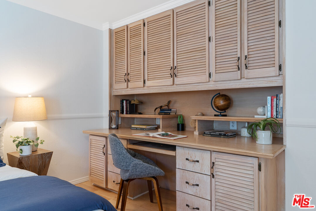 4350 Via Dolce Unit: 211