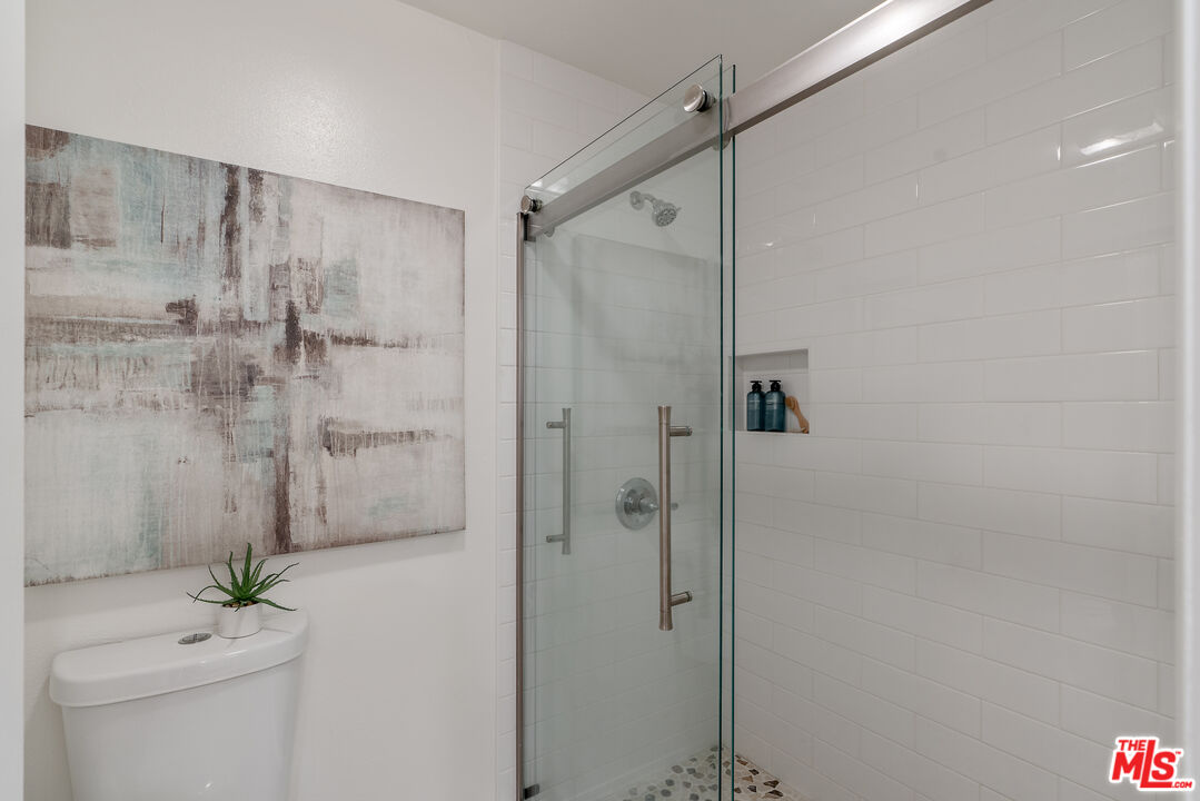 4350 Via Dolce Unit: 211