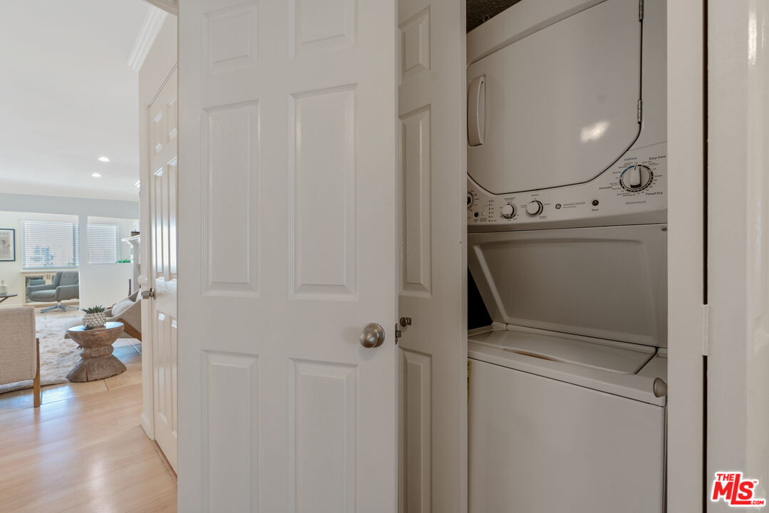 4350 Via Dolce Unit: 211