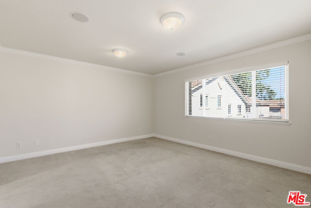 3695 S La Cienega Blvd