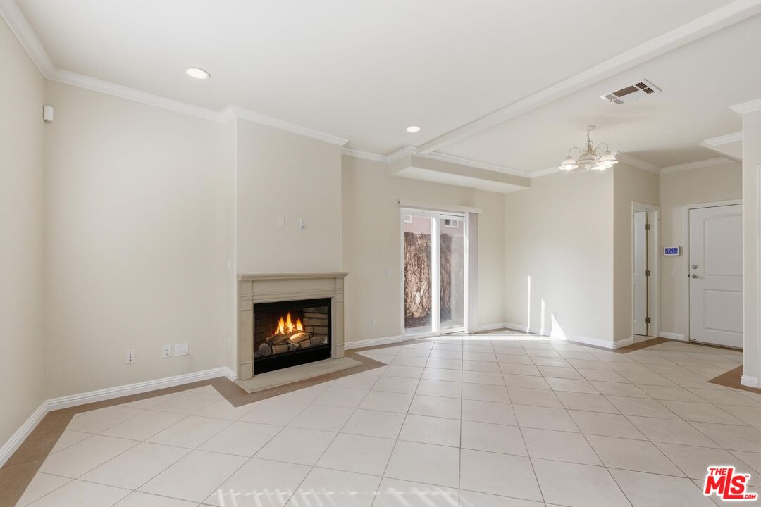 3695 S La Cienega Blvd