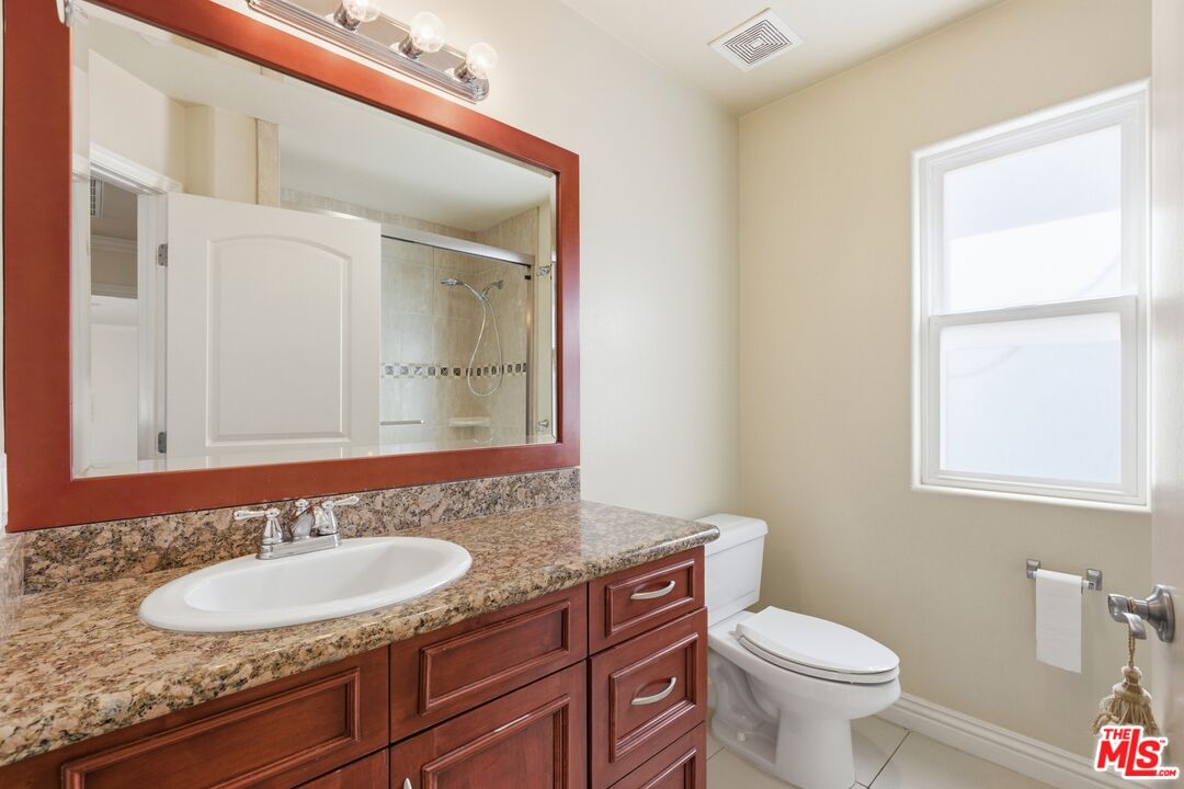 3695 S La Cienega Blvd