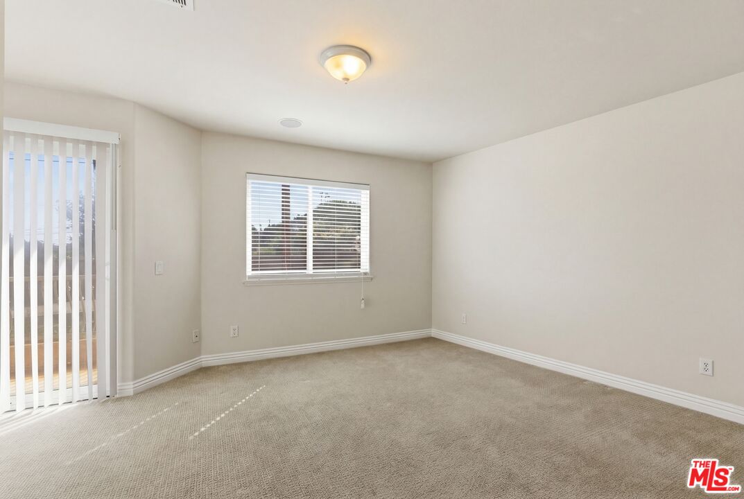 3695 S La Cienega Blvd