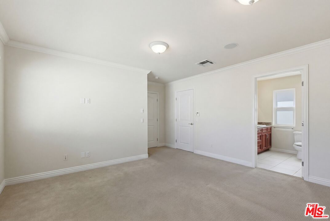 3695 S La Cienega Blvd