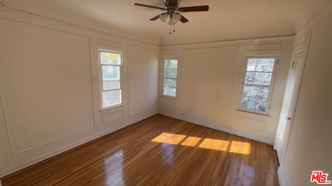 1553 S Durango Ave