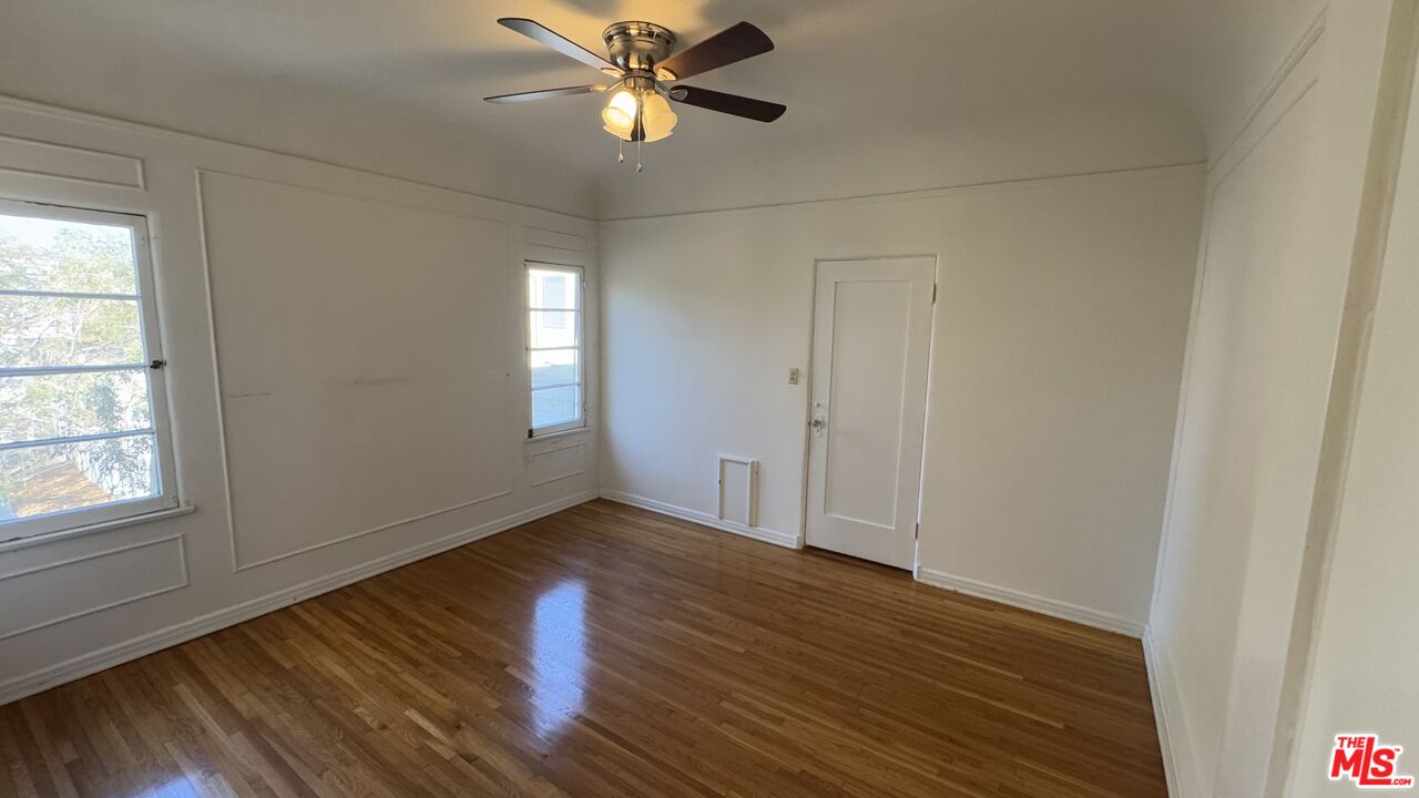 1553 S Durango Ave