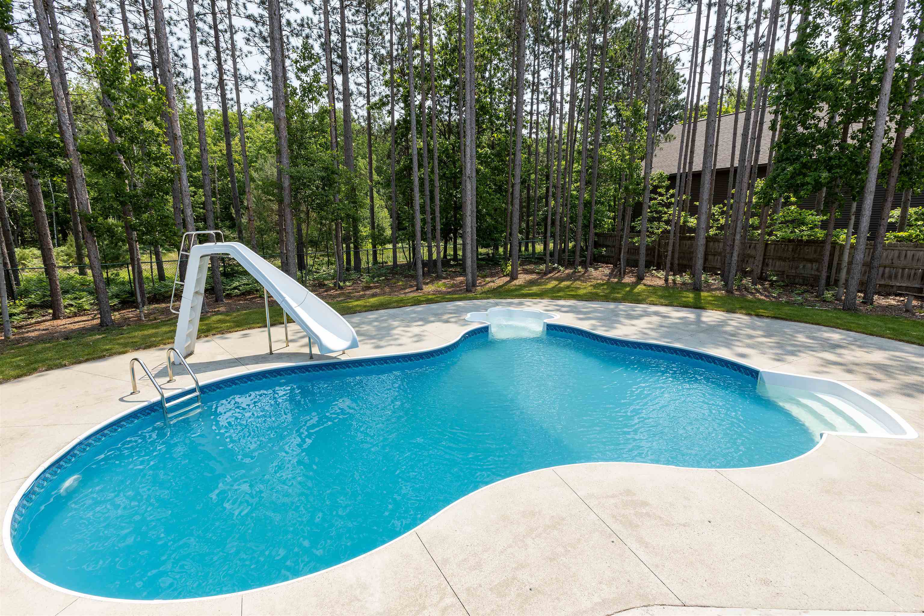 2188 N Rolling Ridge Drive