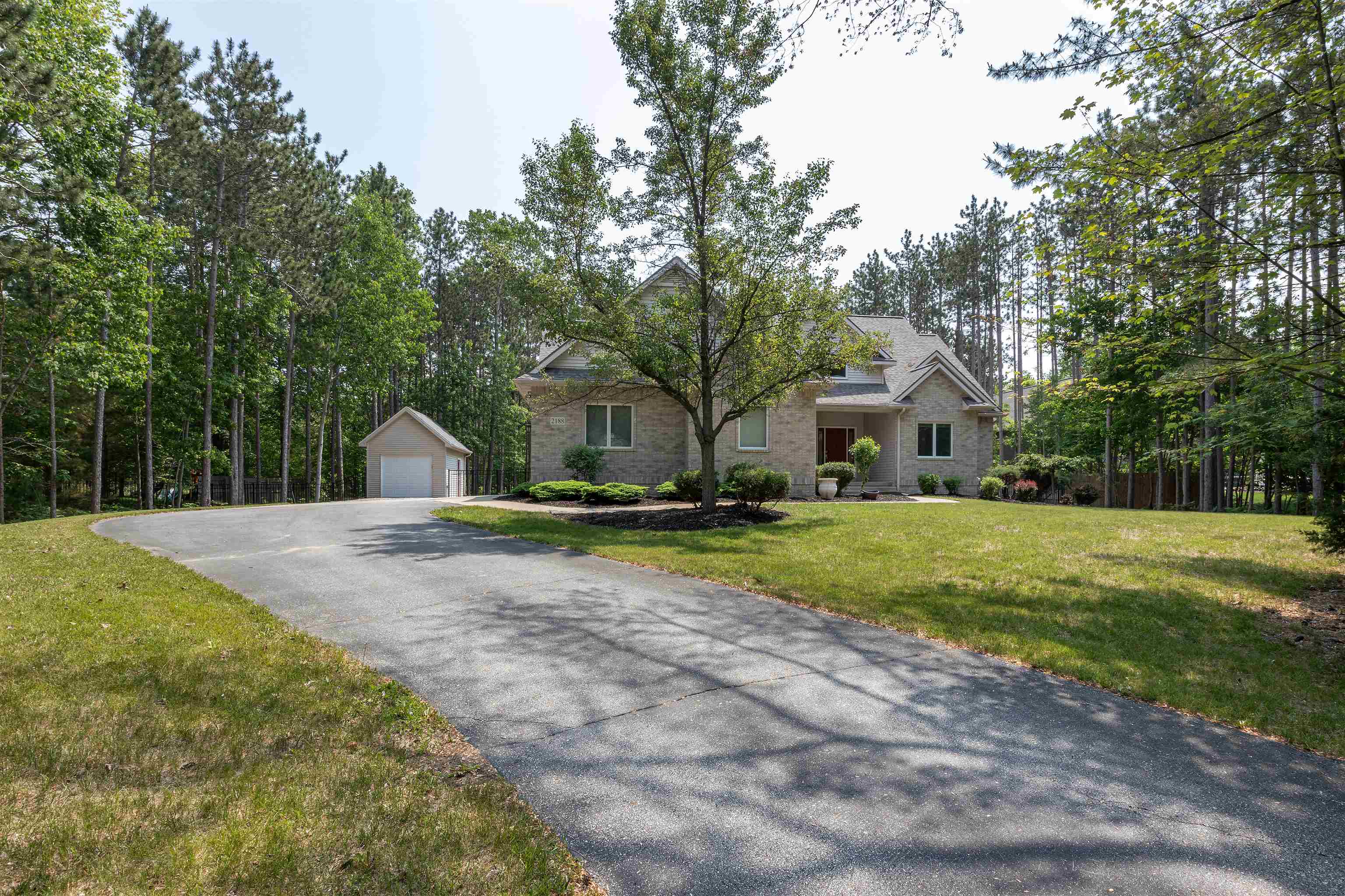 2188 N Rolling Ridge Drive