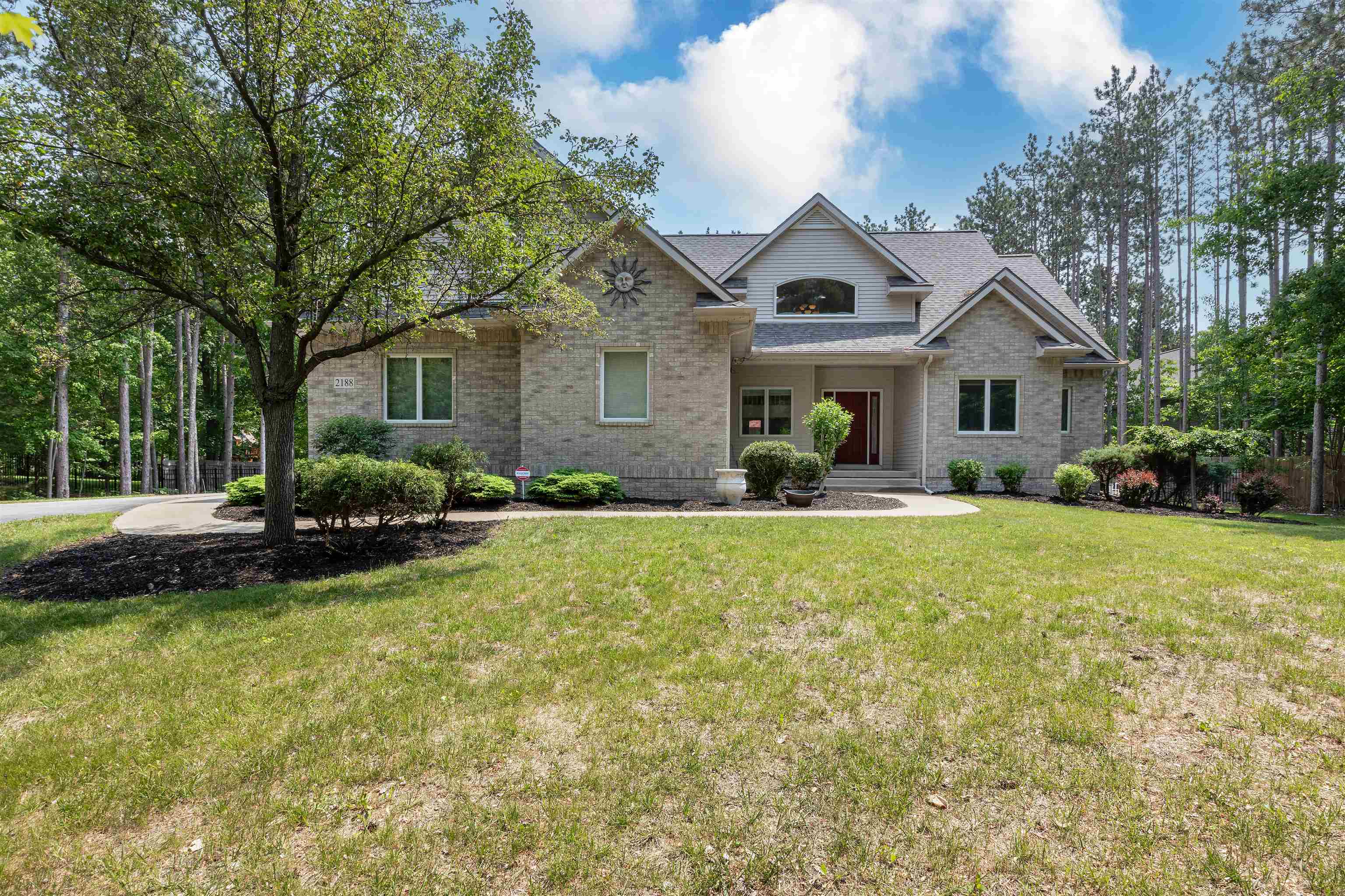 2188 N Rolling Ridge Drive