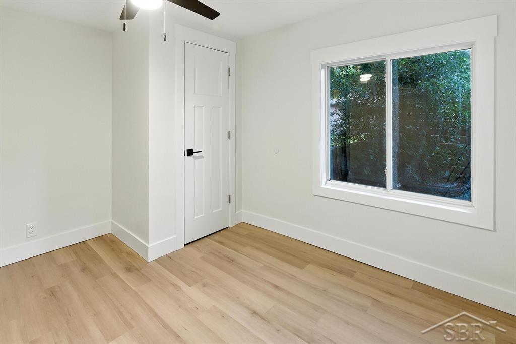 320 W Nickels Street