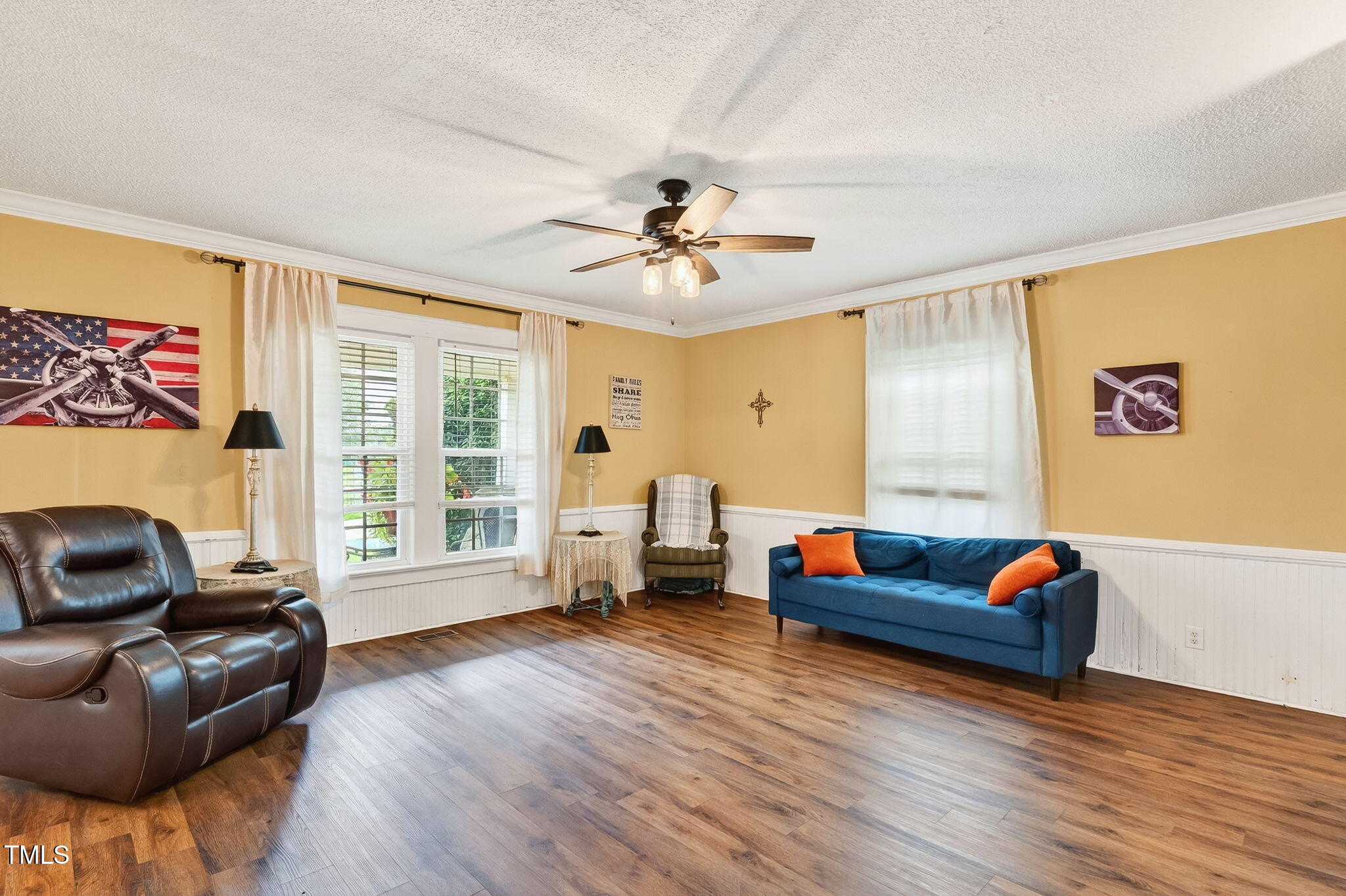 301 2nd Street