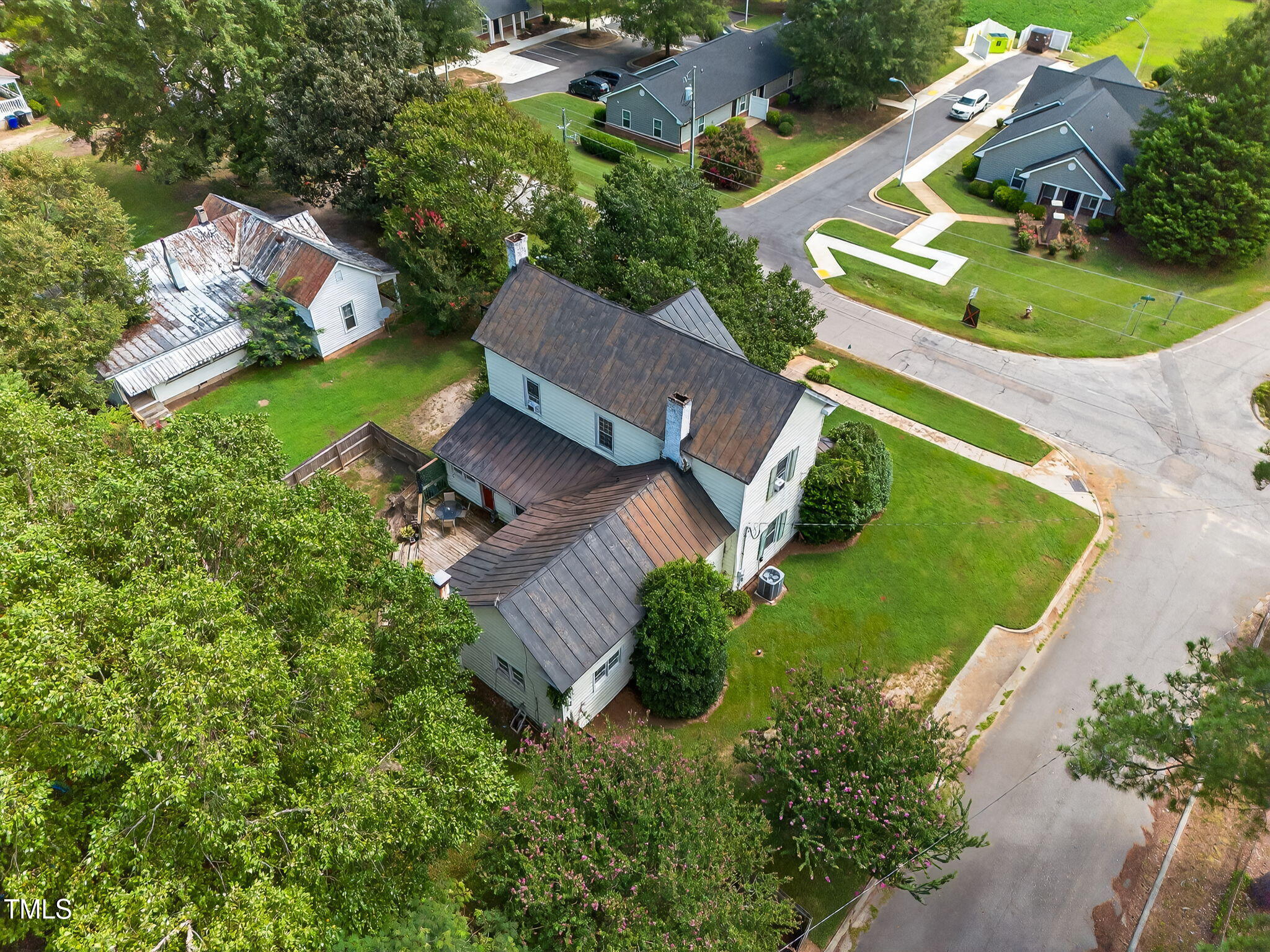 301 2nd Street