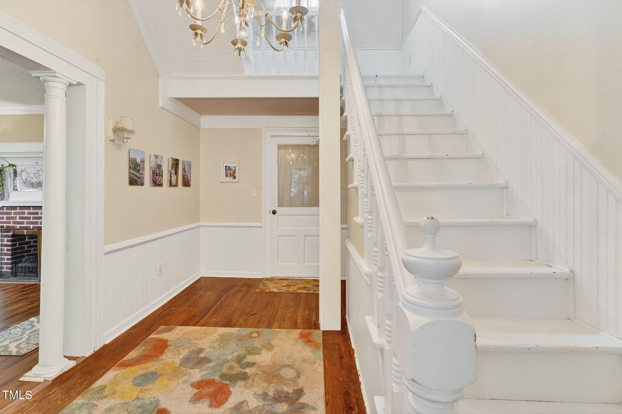 301 2nd Street
