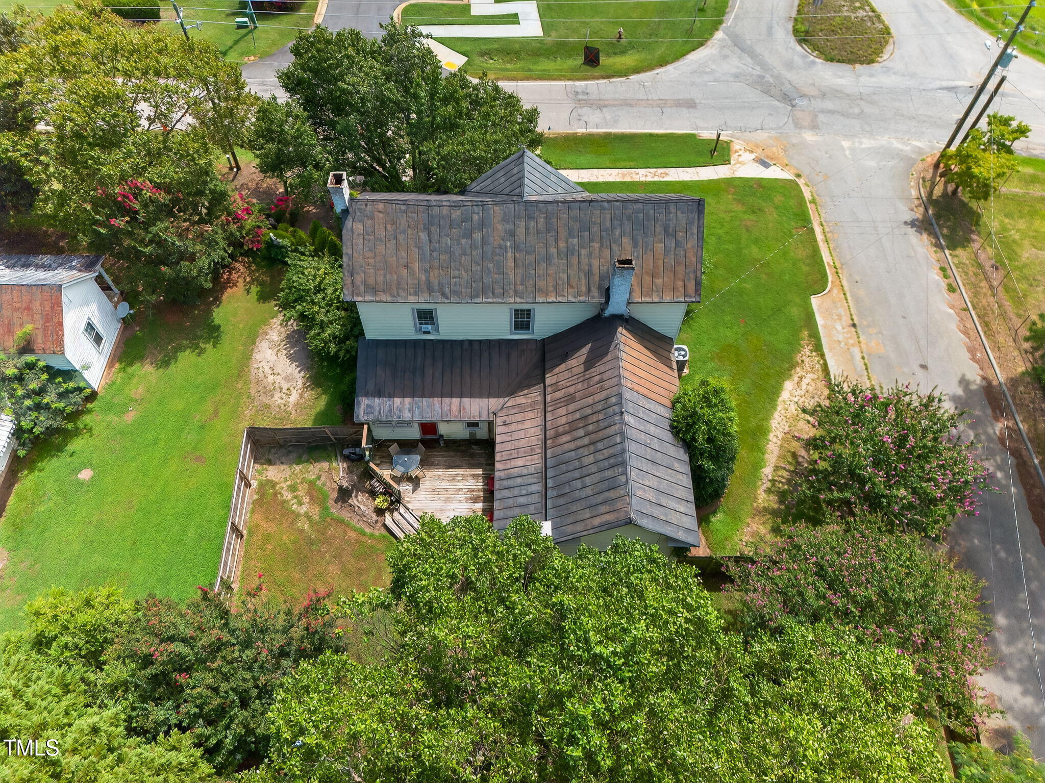 301 2nd Street
