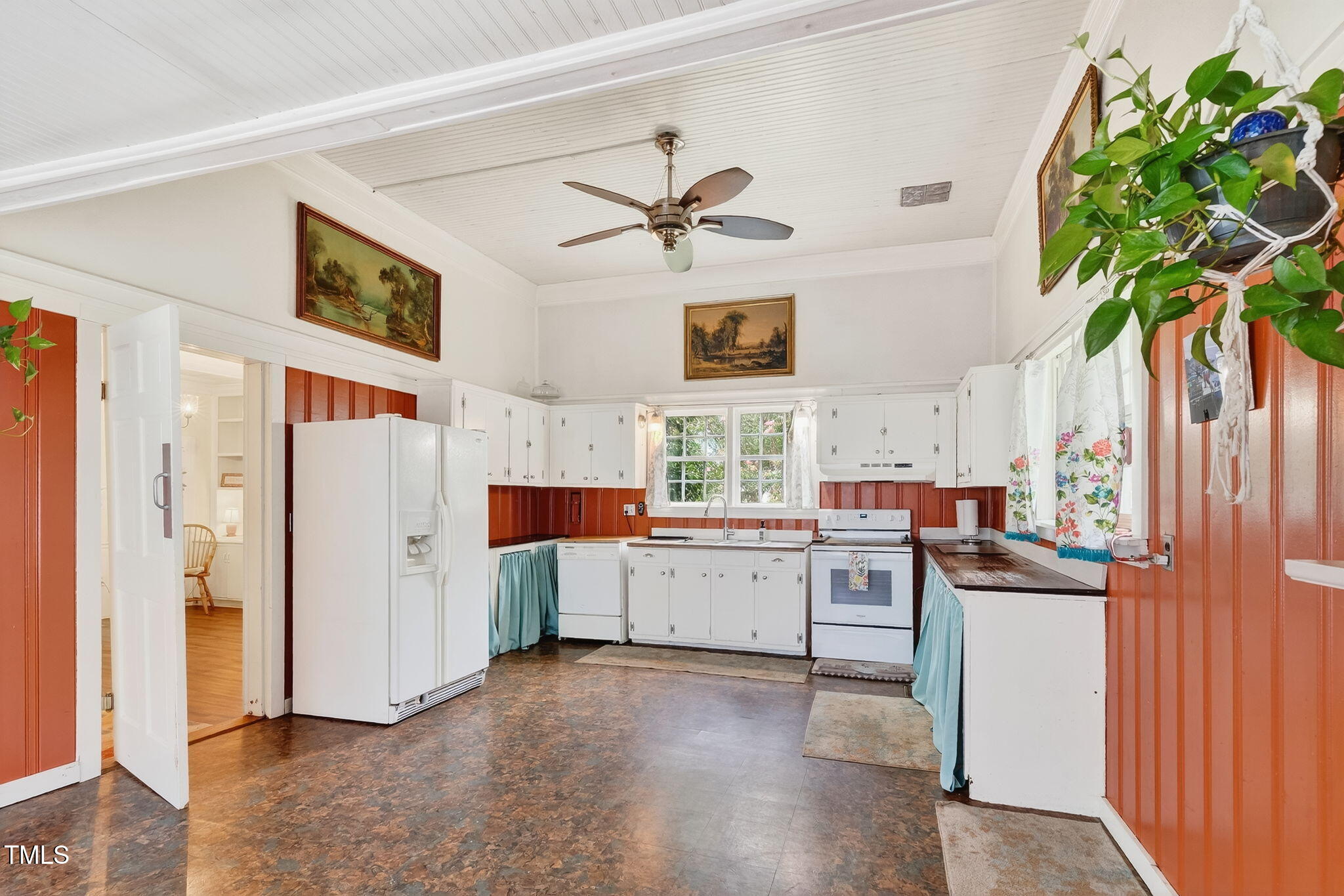 301 2nd Street