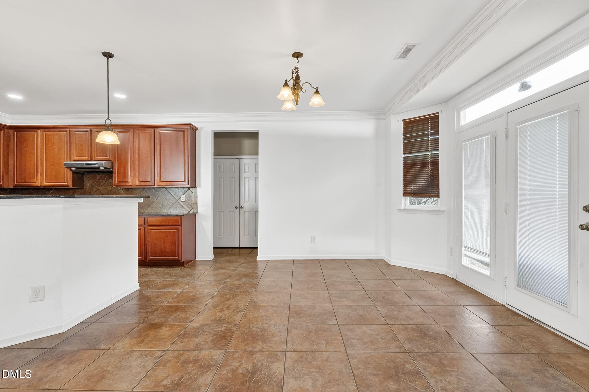 335 Steel Hopper Way