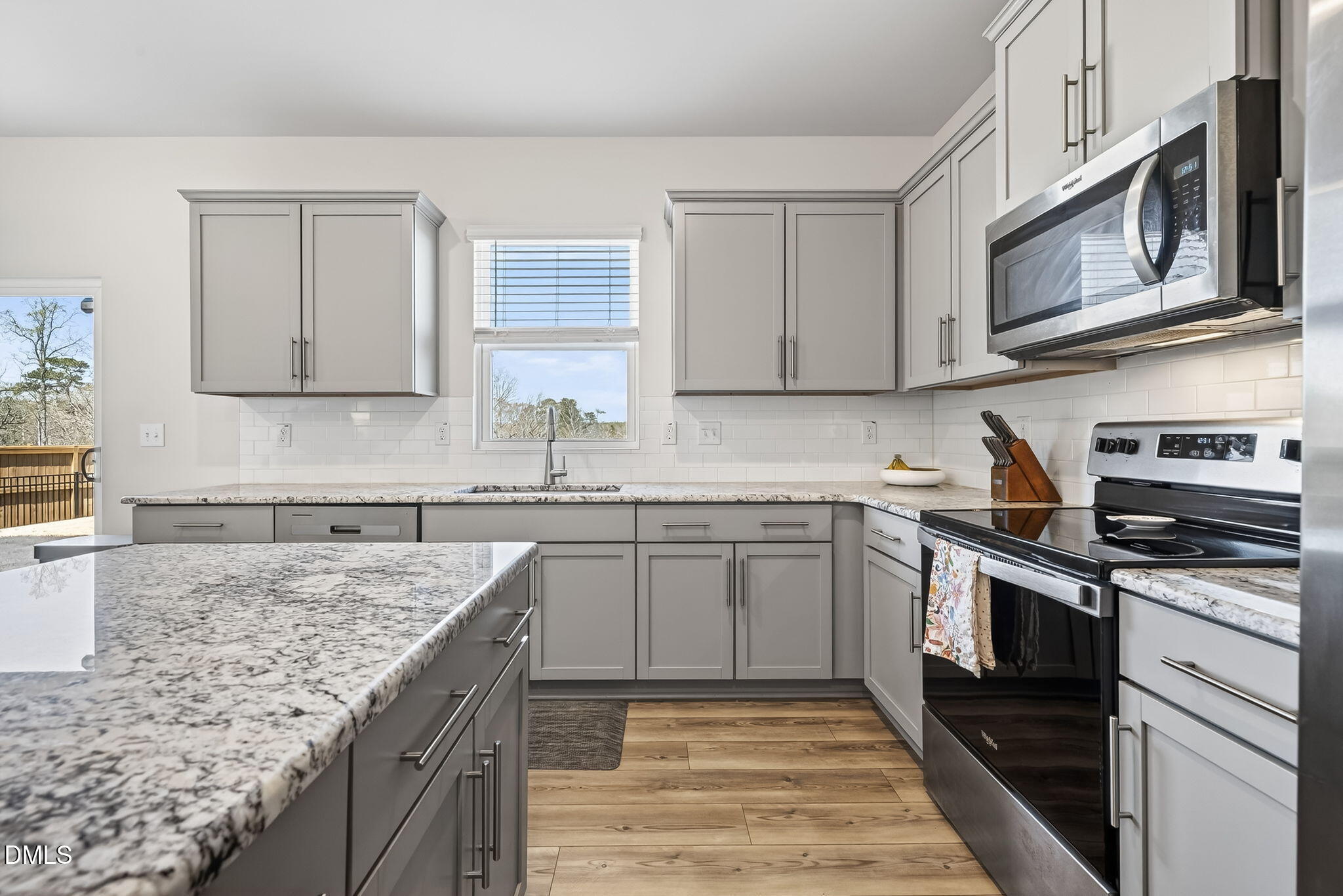 3601 Dragonfly River Court