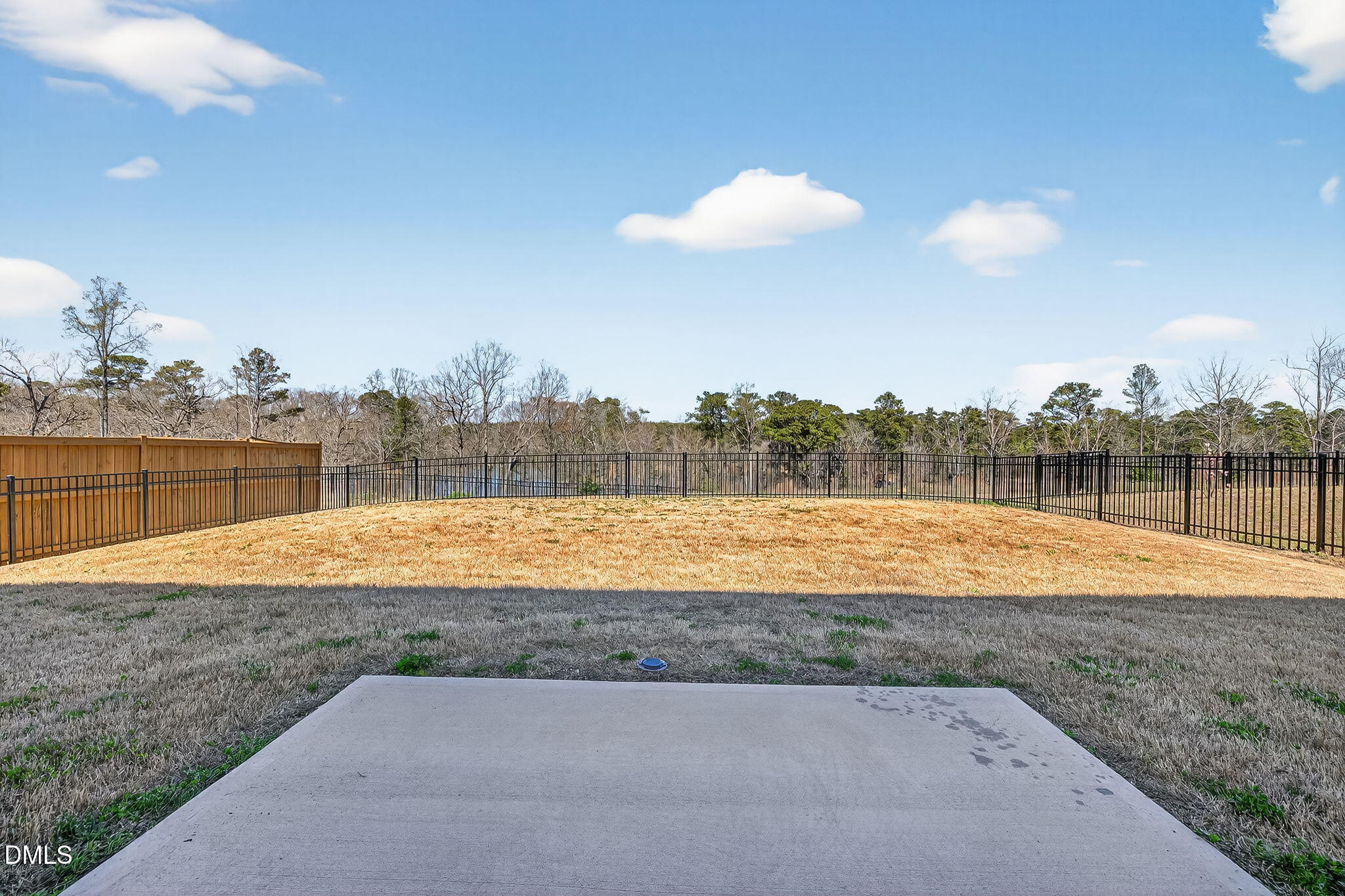 3601 Dragonfly River Court