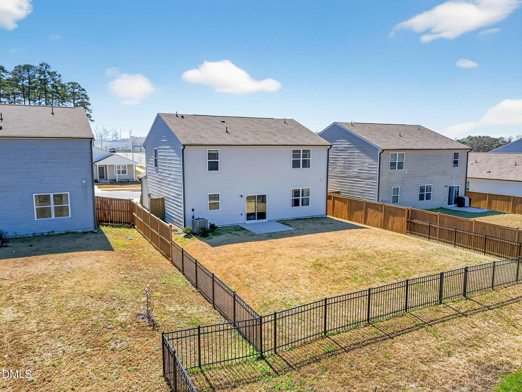 3601 Dragonfly River Court