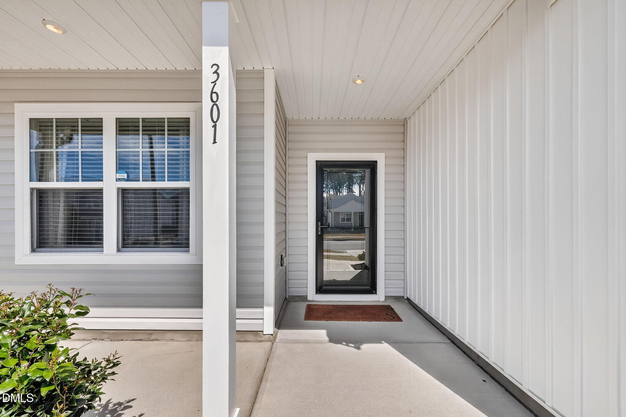 3601 Dragonfly River Court