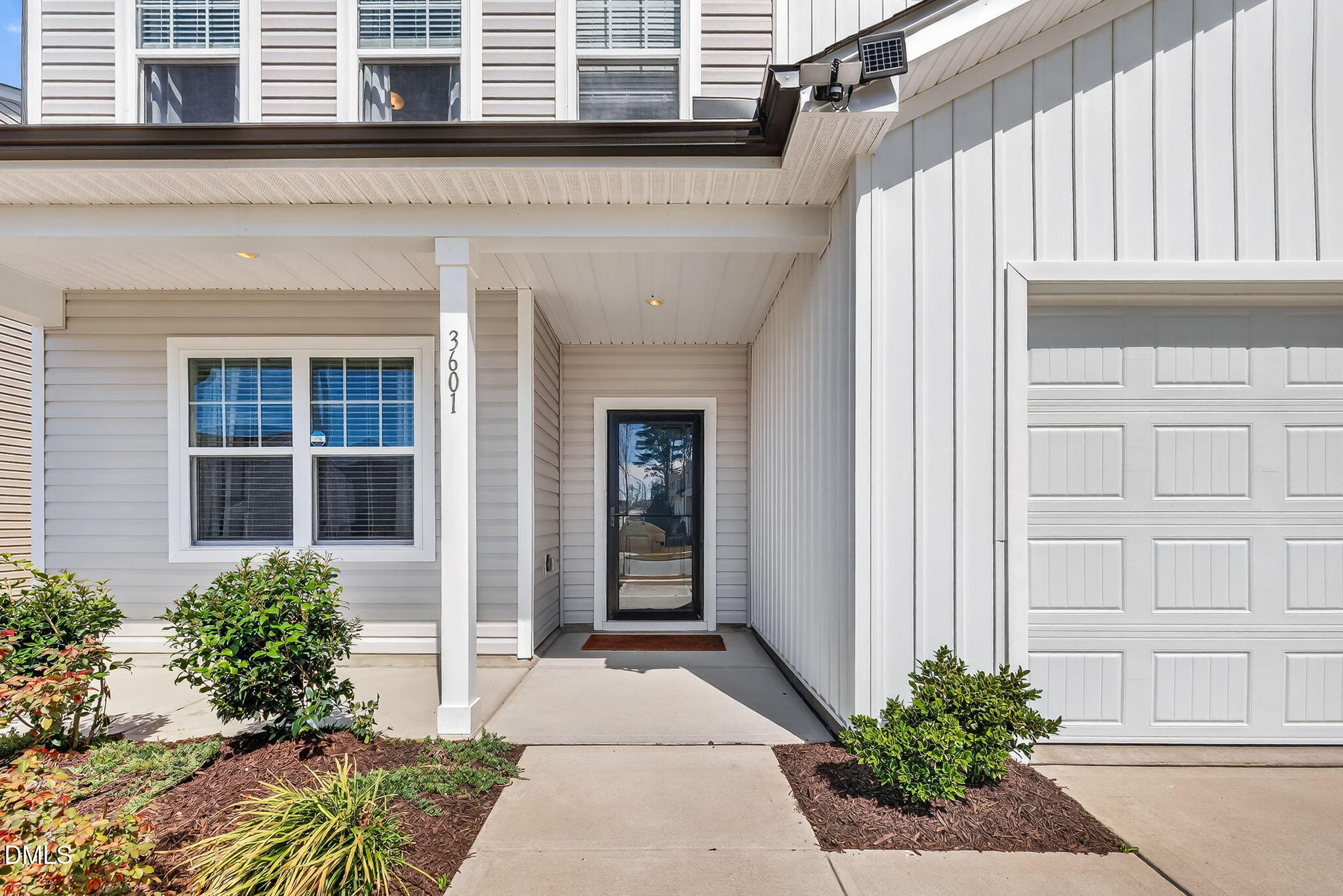 3601 Dragonfly River Court