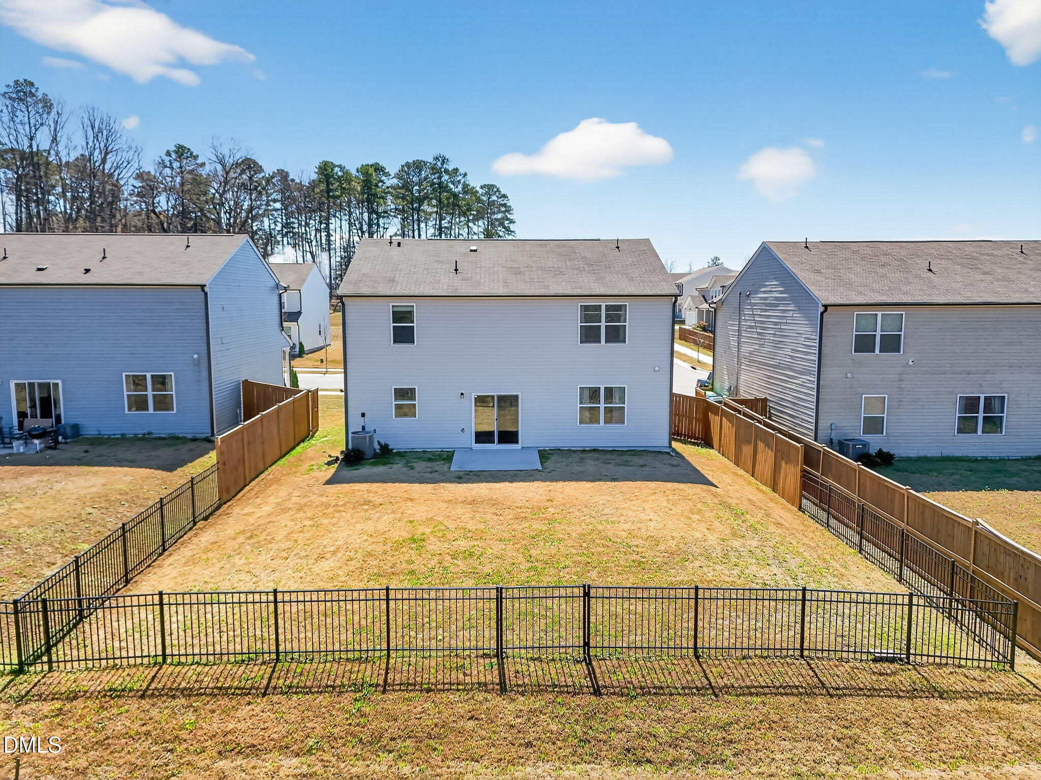 3601 Dragonfly River Court