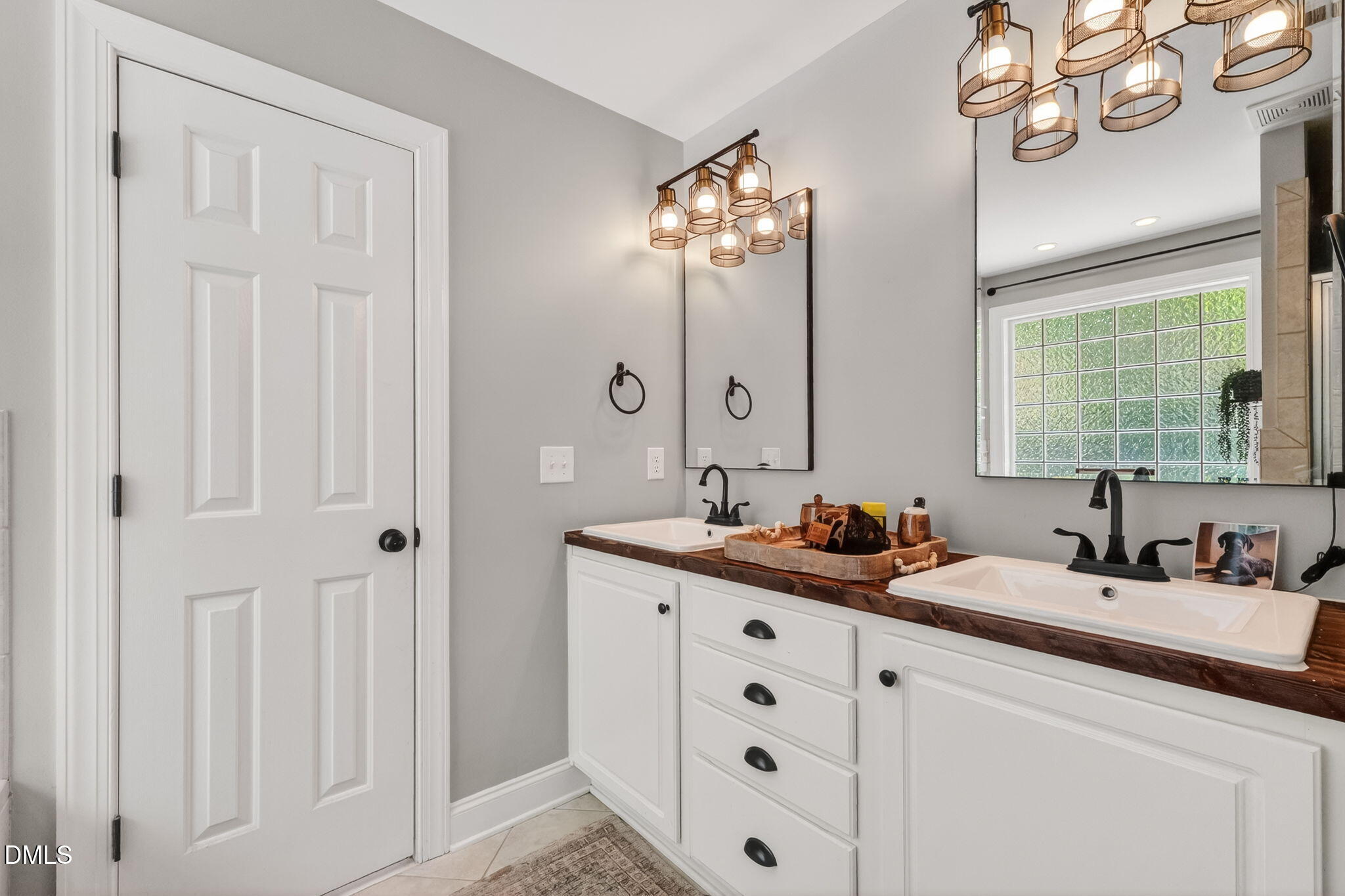 130 Pea Island Circle