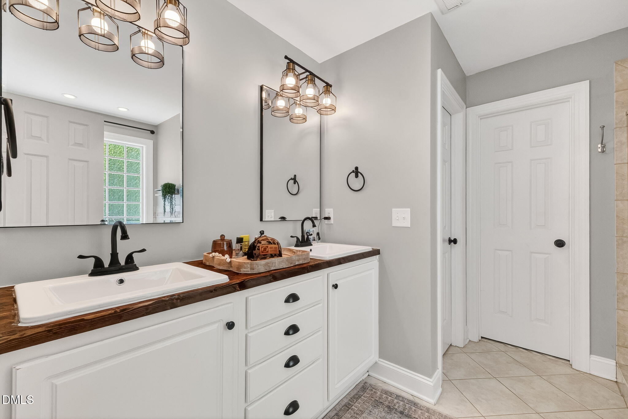 130 Pea Island Circle