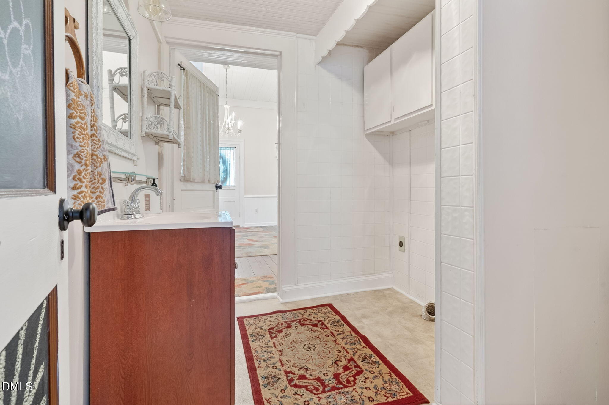 301 2nd Street