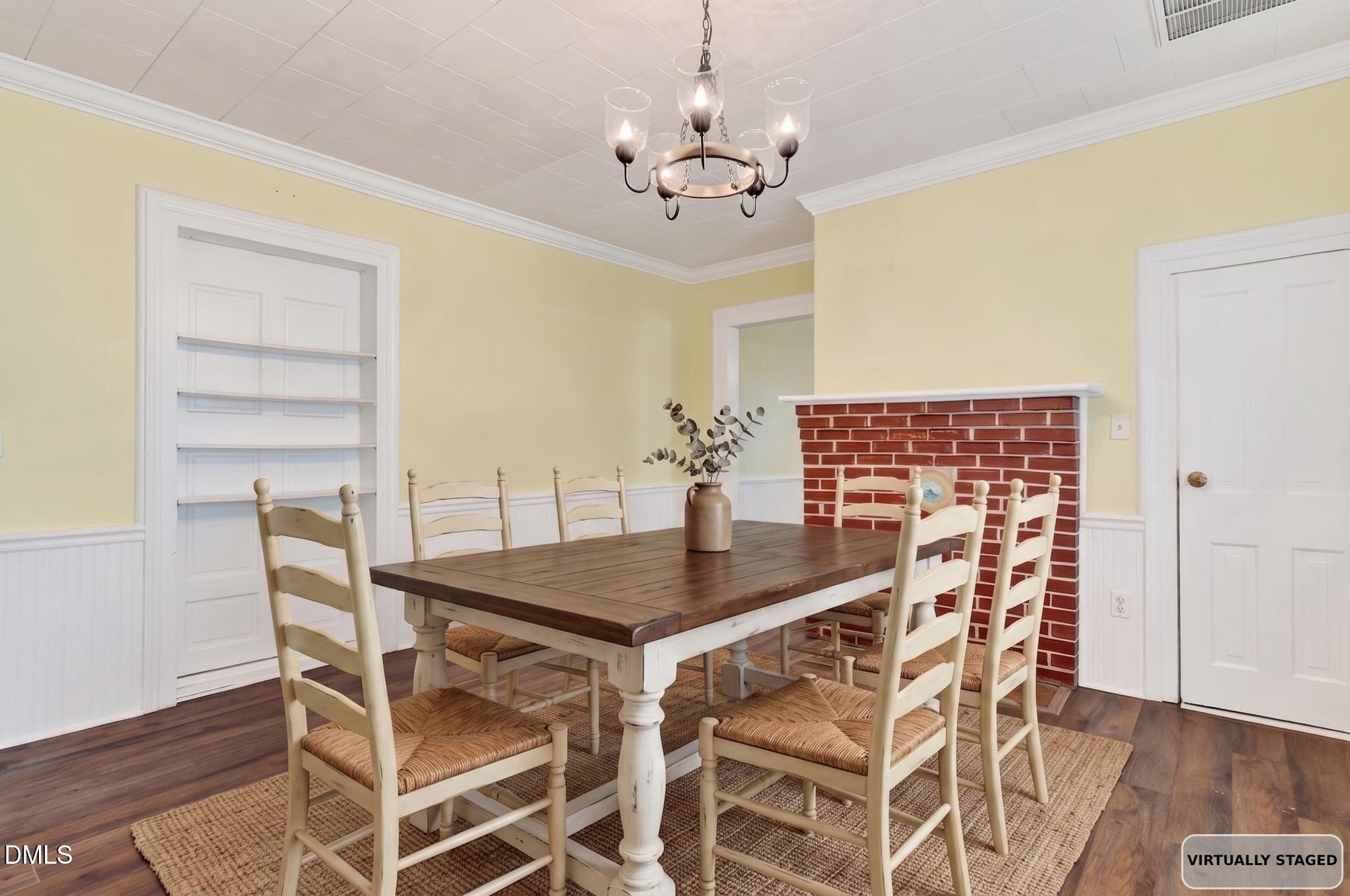301 2nd Street
