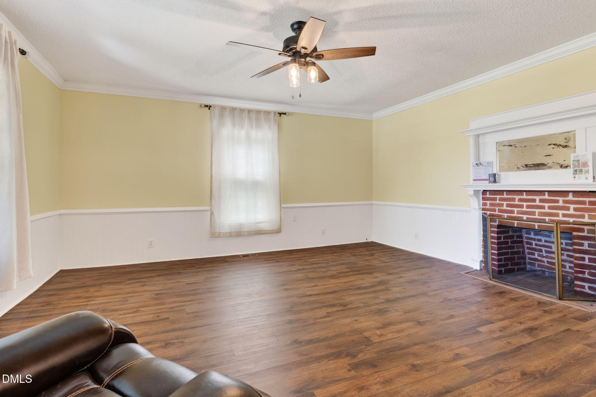 301 2nd Street