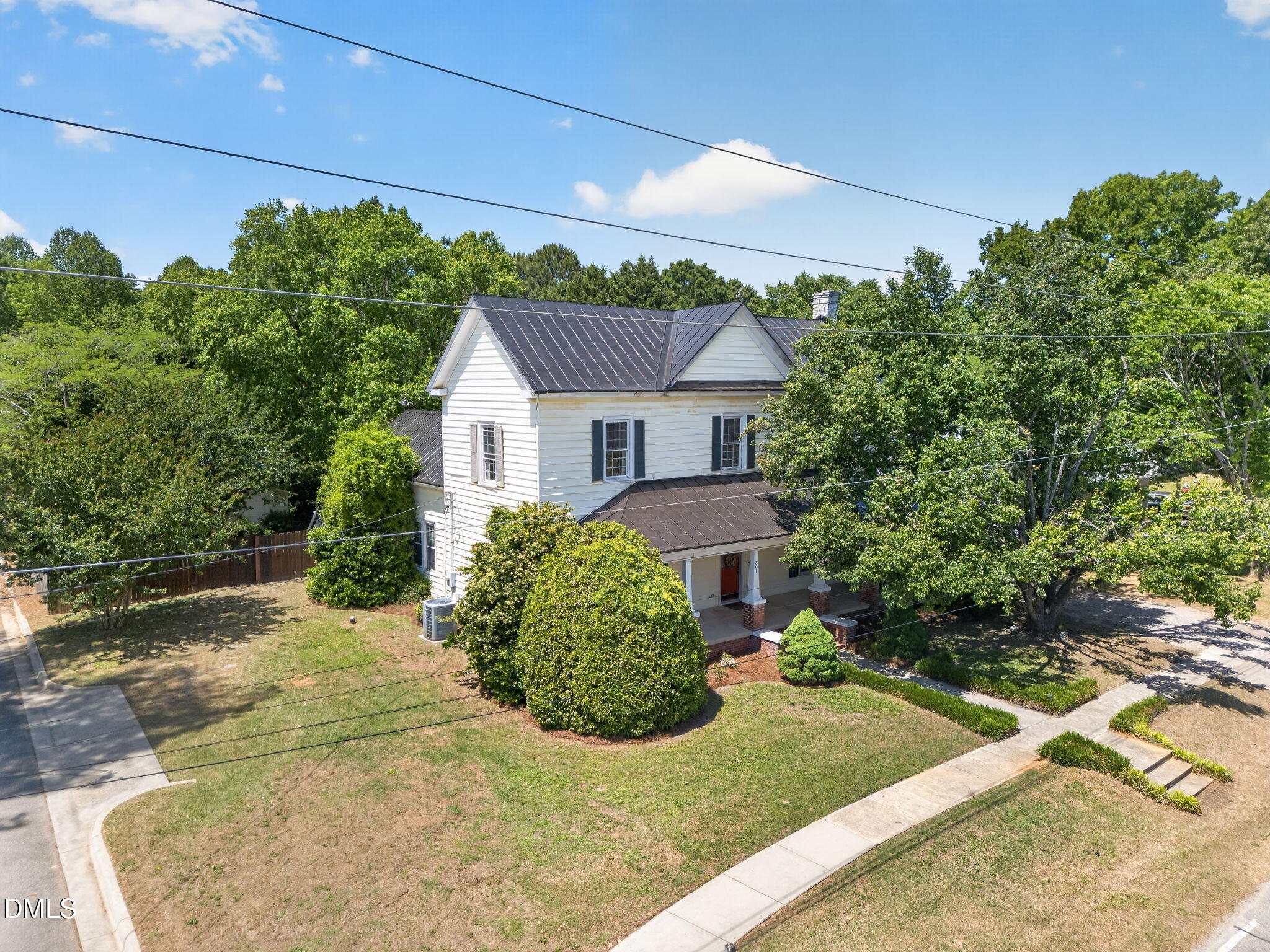 301 2nd Street