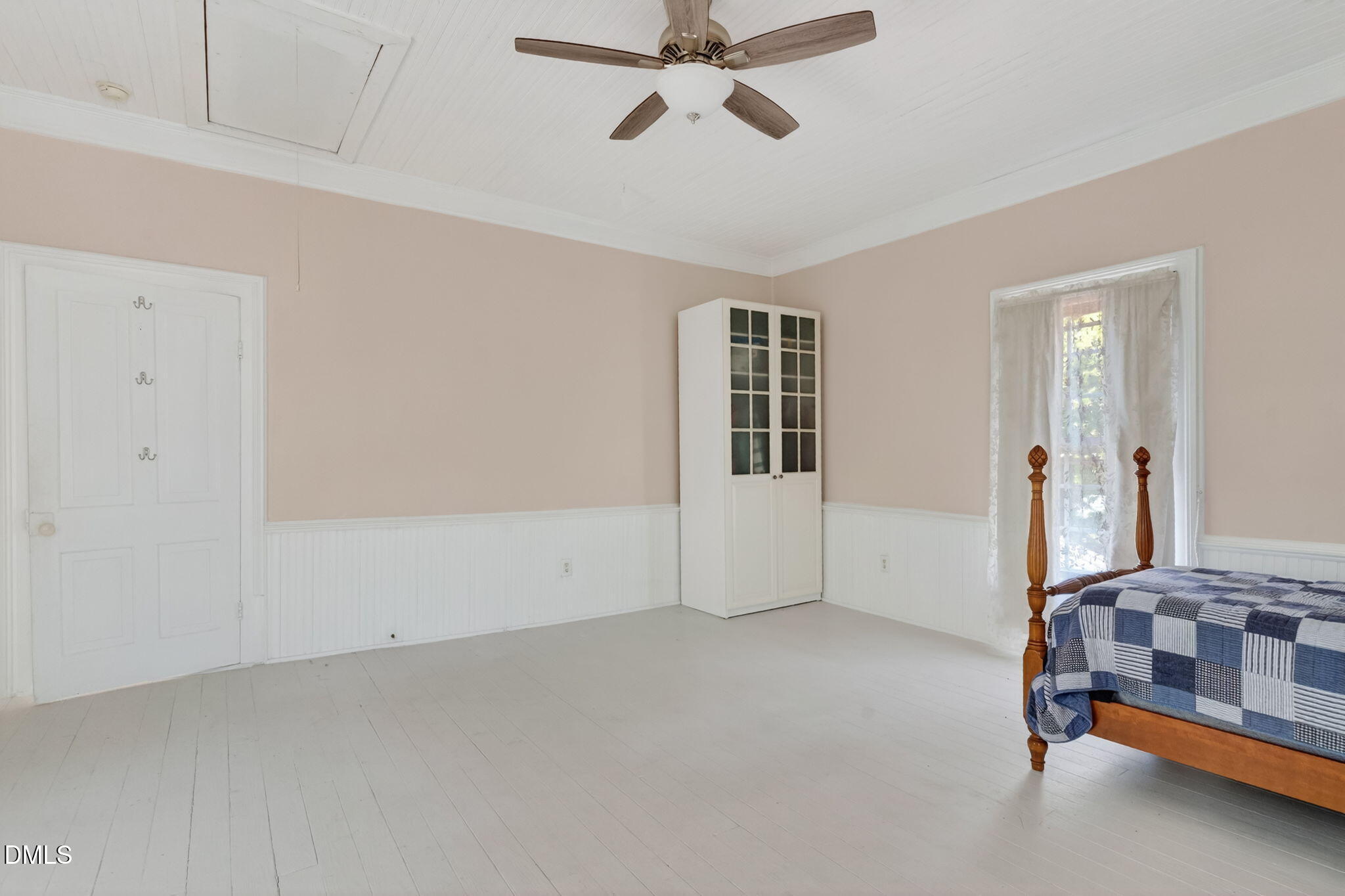 301 2nd Street