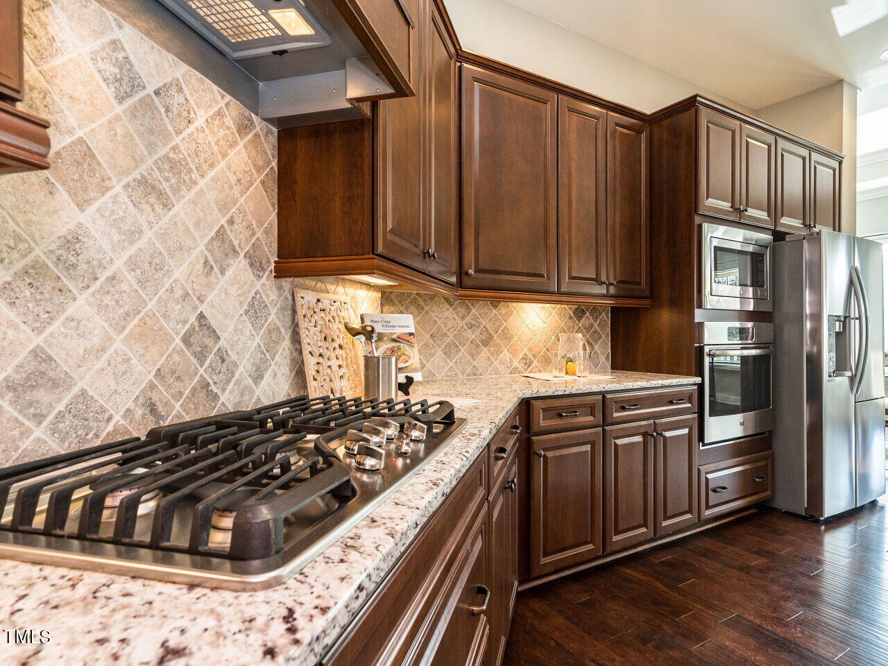 412 Lucky Ribbon Lane