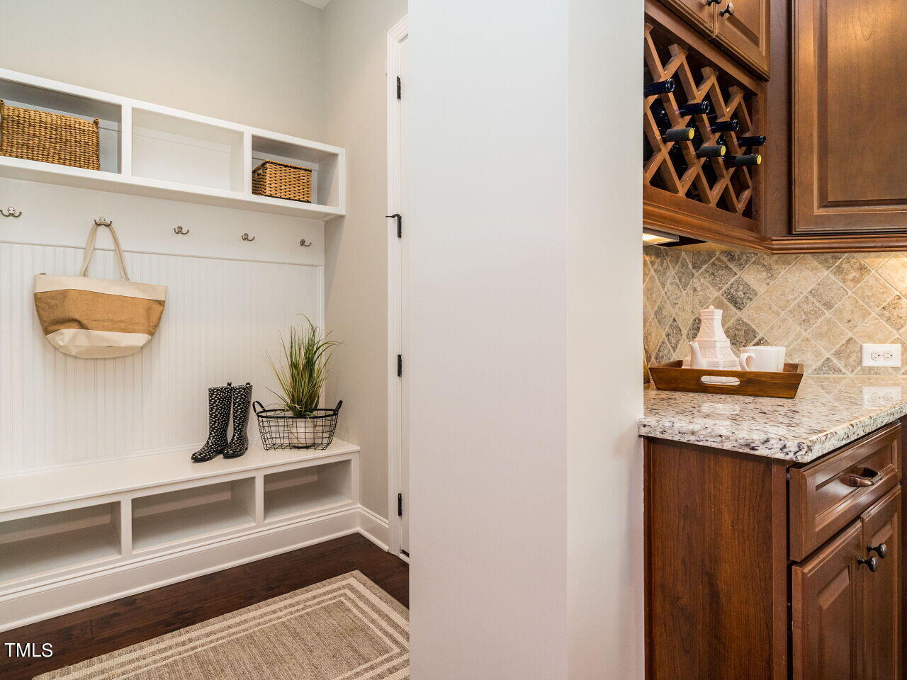 412 Lucky Ribbon Lane