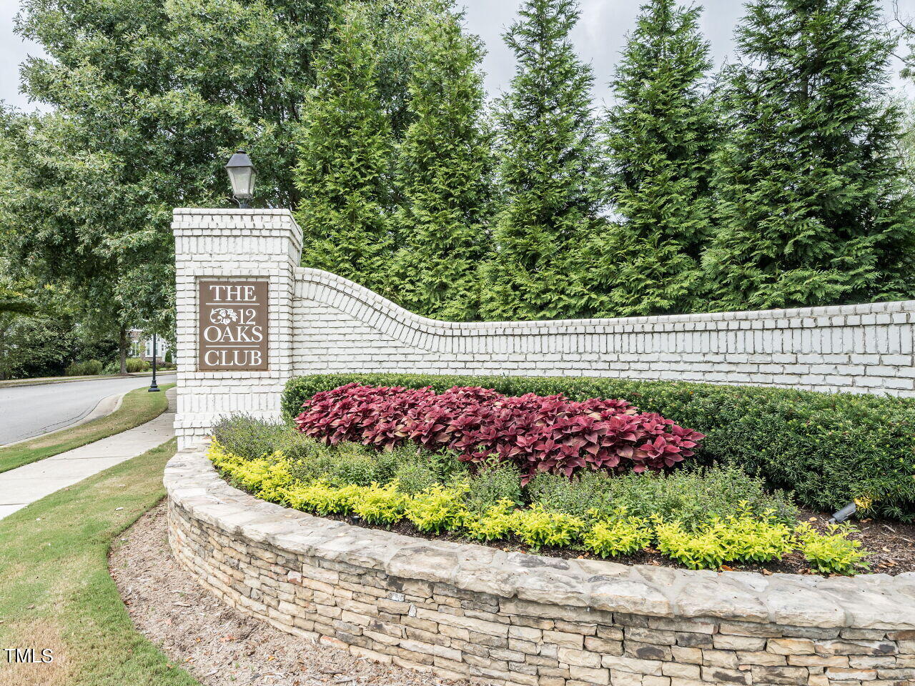 412 Lucky Ribbon Lane