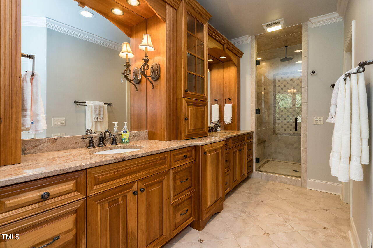 206 Chalon Drive