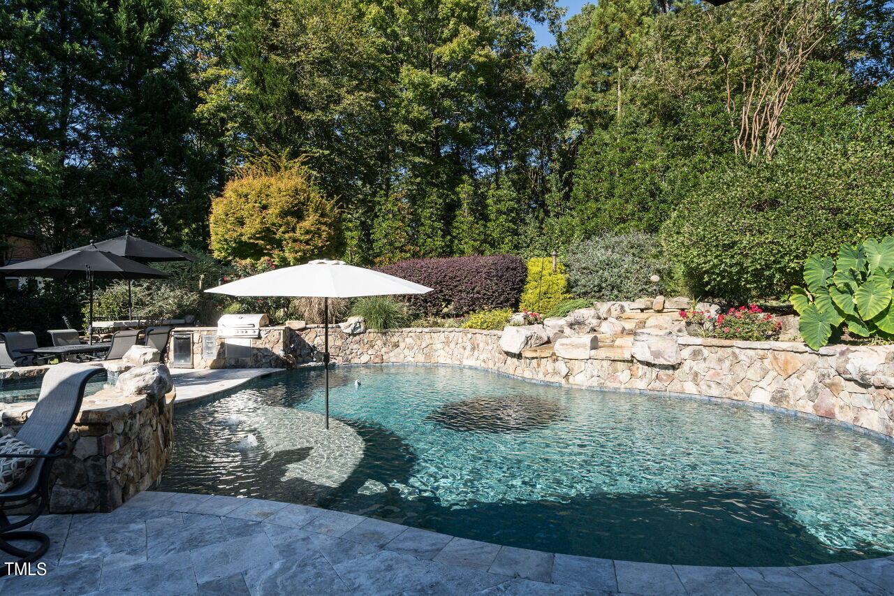 206 Chalon Drive