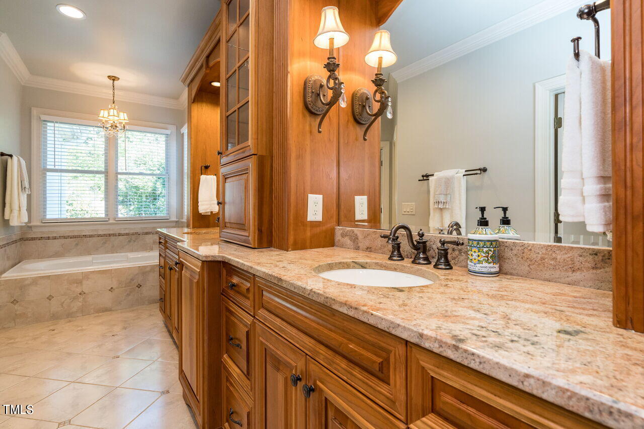 206 Chalon Drive