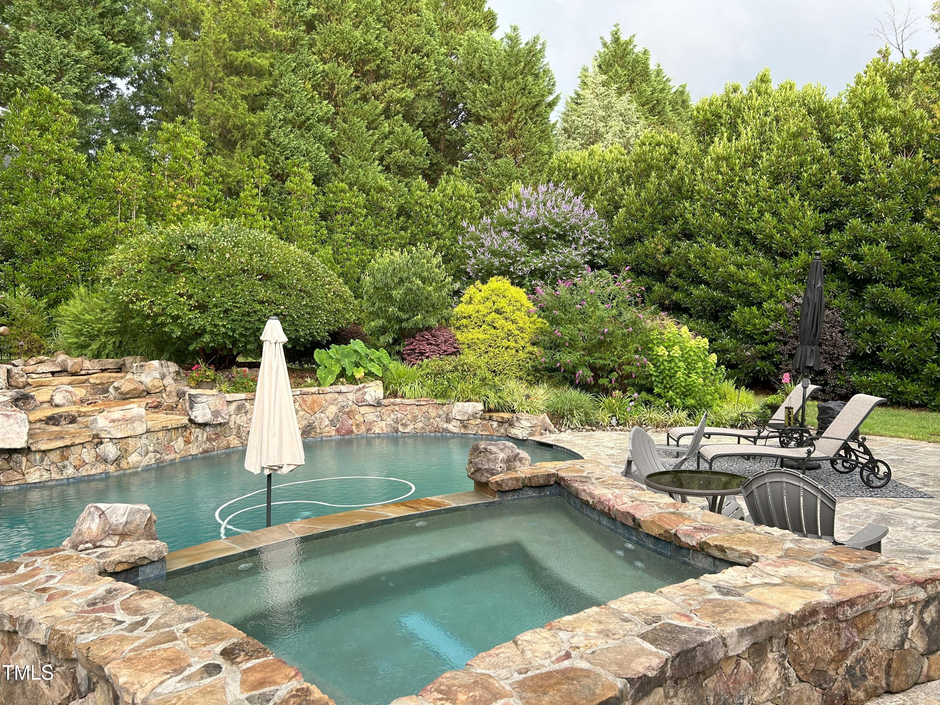 206 Chalon Drive