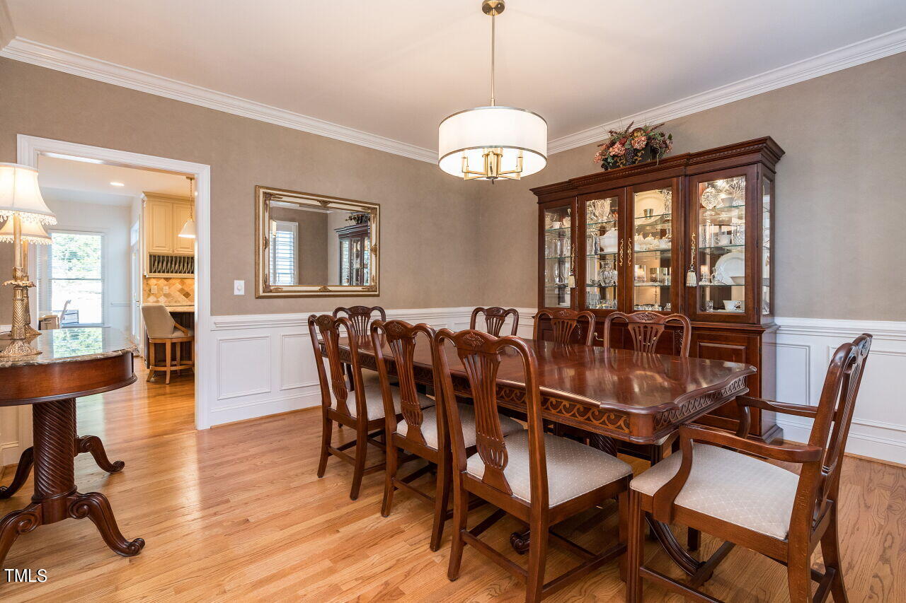 206 Chalon Drive