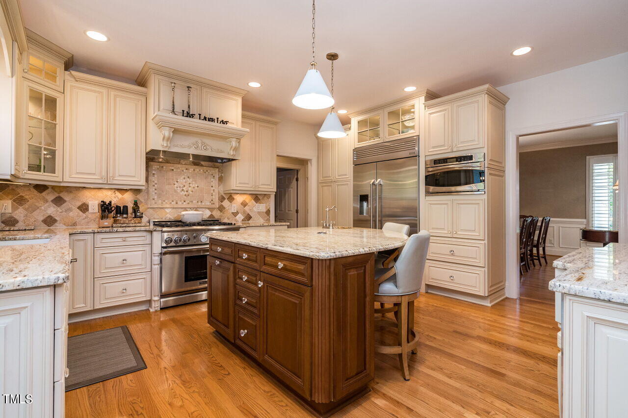 206 Chalon Drive